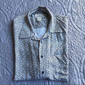 Natural Instinct short sleeve button down size XL